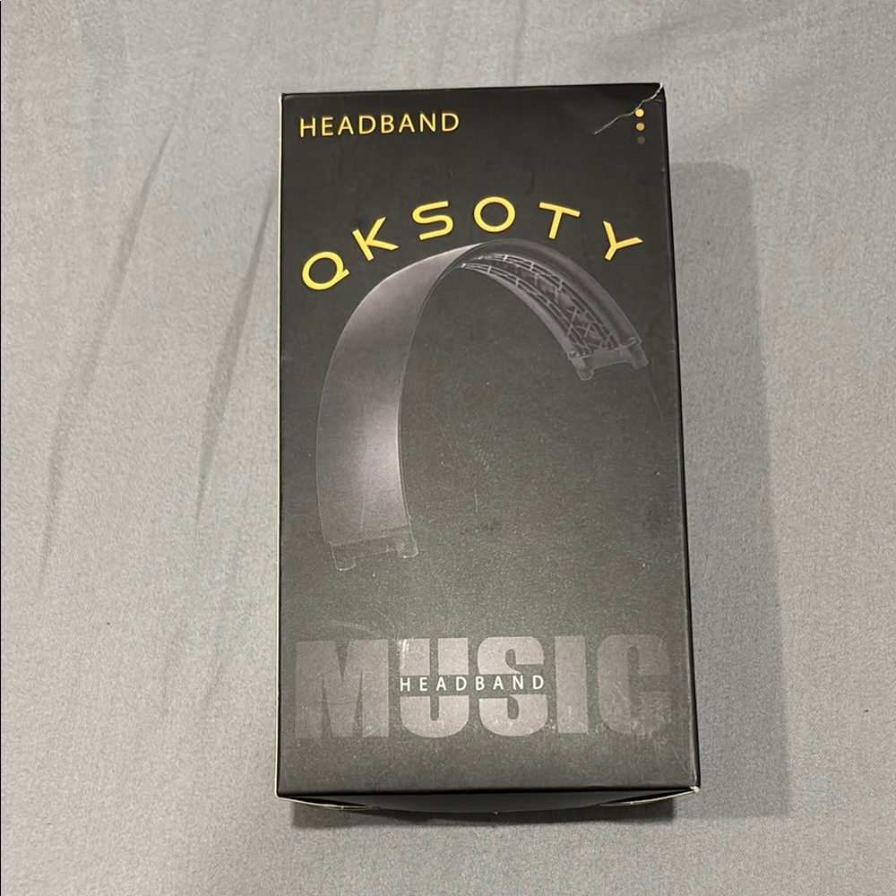 Black Headband Headphones